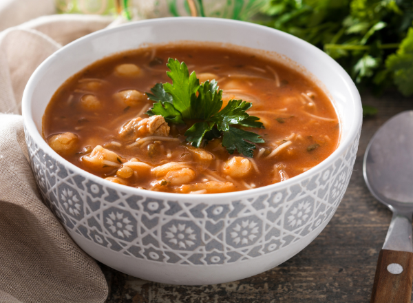Суп, вероятнее всего, одно из первых блюд в мире, появившийся с момента открытия огня.-7