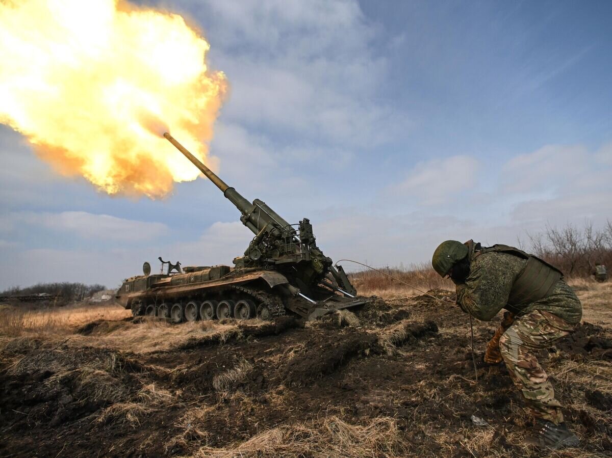    Самоходная артиллерийская установка "Малка" на Авдеевском направлении© РИА Новости / Станислав Красильников