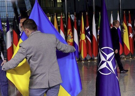    Россия будет внимательно наблюдать за миссией НАТО на Украине