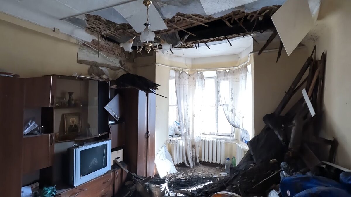    В двухэтажке в Иванове рухнул потолок