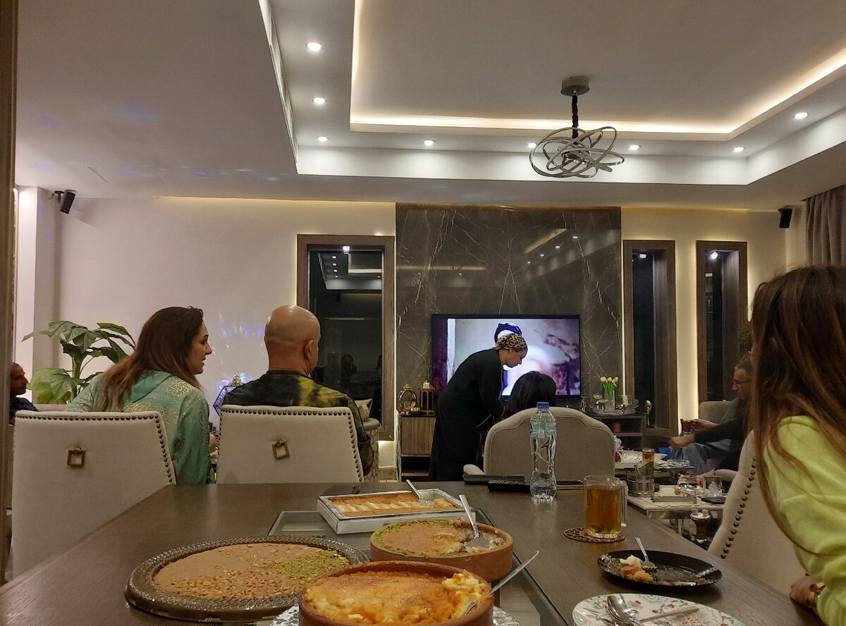 В гостях у Махмуда