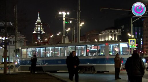 В Москве прошла репетиция парада трамваев. Она нужна, чтобы провести техническую обкатку вагонов, отработать навыки водителей