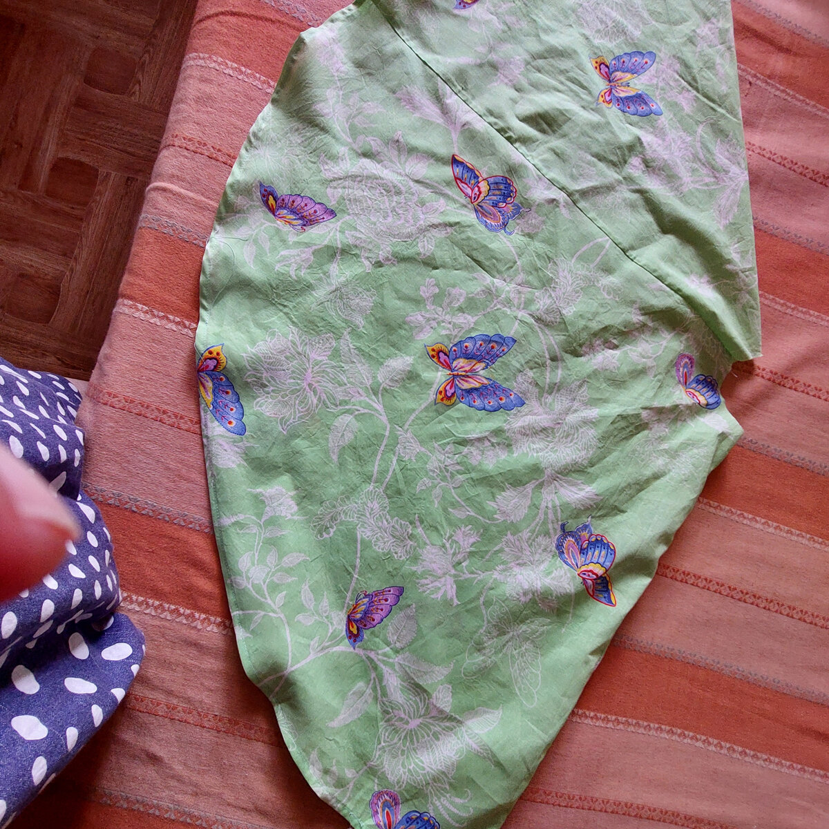 бабочки летают... весна