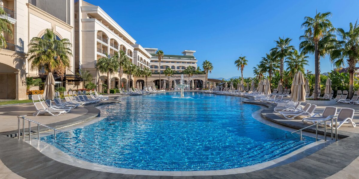 Отель Dobedan Exclusive Hotel & Spa 5* - фото с официального сайта отеля.