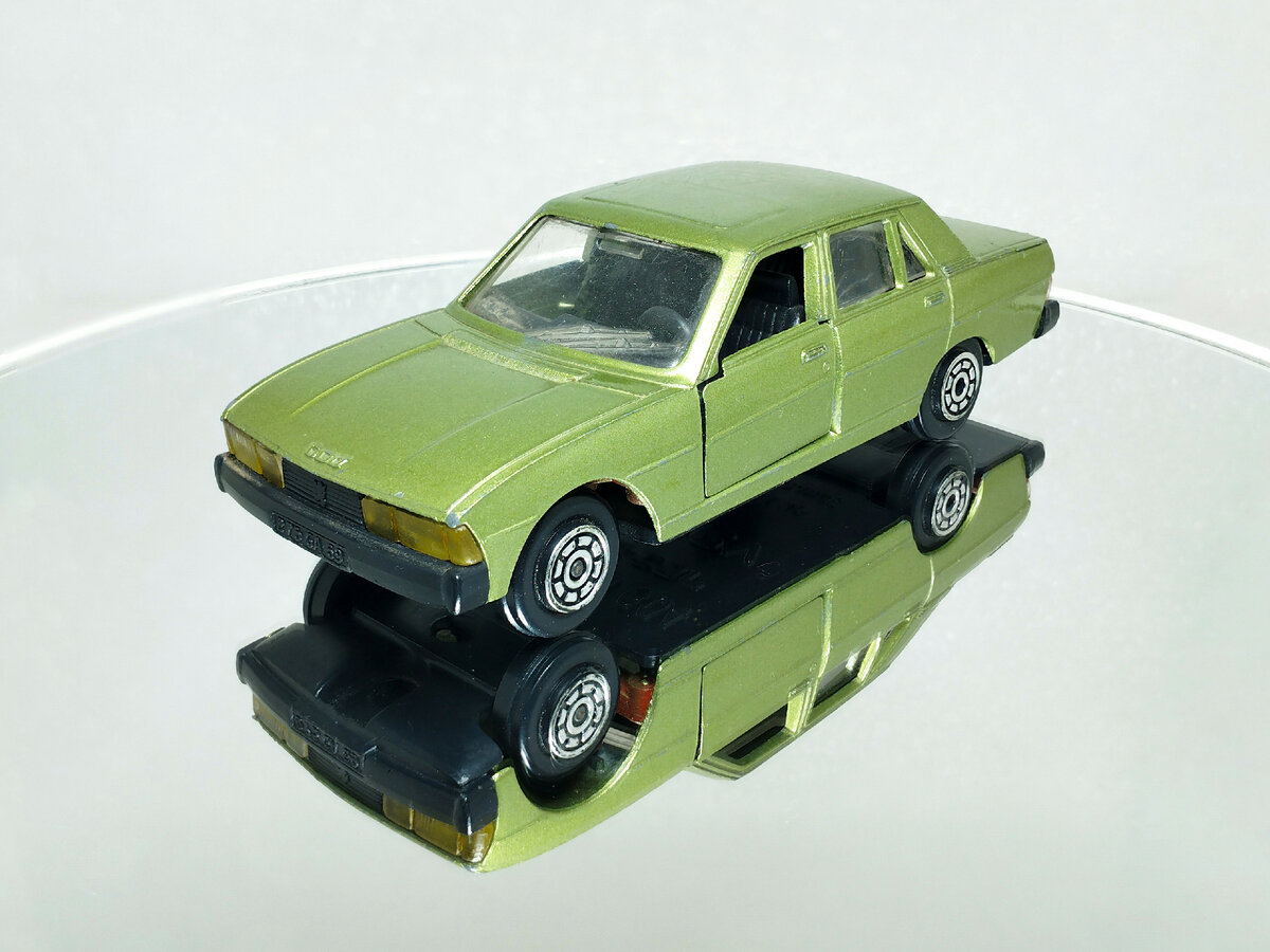 Модель автомобиля Peugeot 604 из серии Jet-Car de Norev в масштабе 1:43 |  Сержик Моделист | Дзен