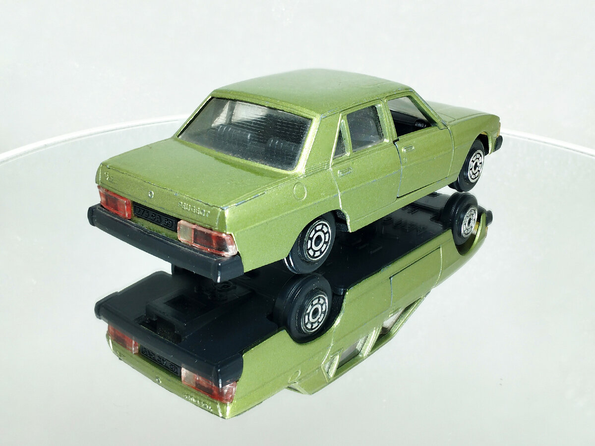 Модель автомобиля Peugeot 604 из серии Jet-Car de Norev в масштабе 1:43 |  Сержик Моделист | Дзен