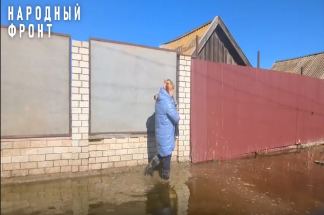    Что за лужа в 100 гектаров разлилась в Астрахани?