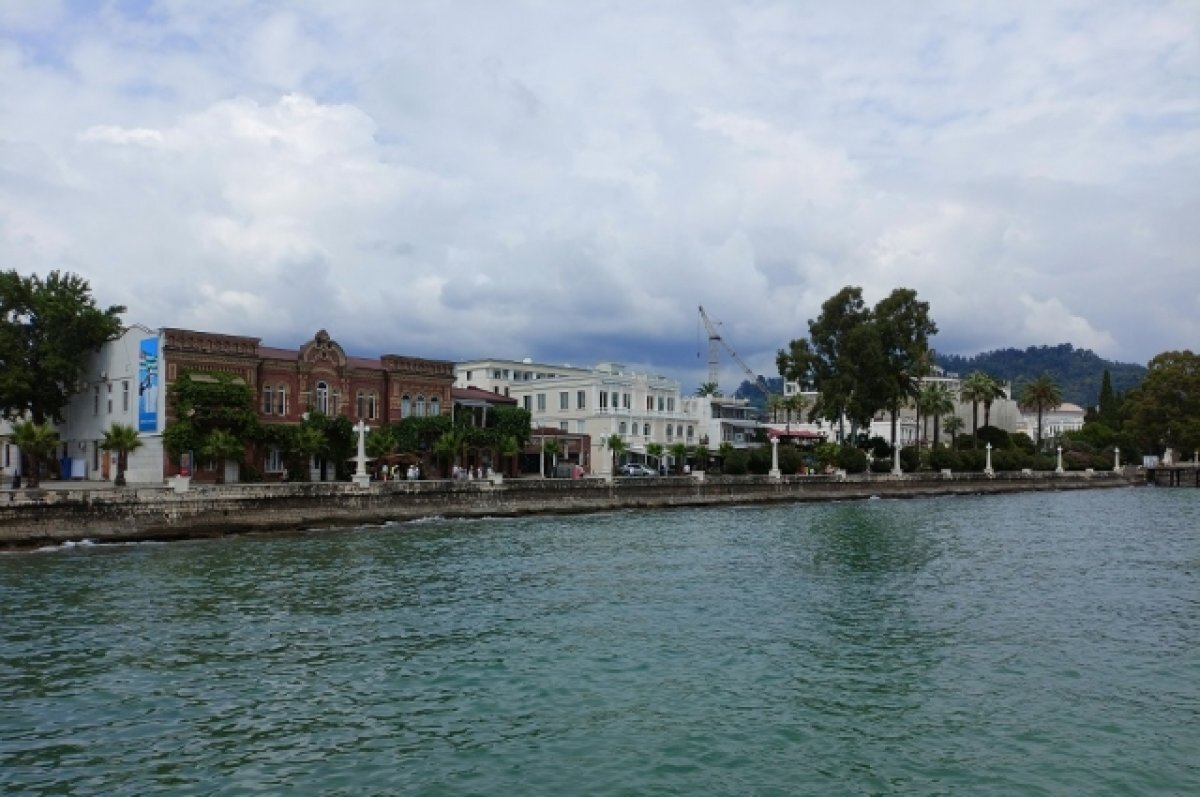    В Абхазии назвали дату начала прямых полётов в Сухум из Москвы и Петербурга