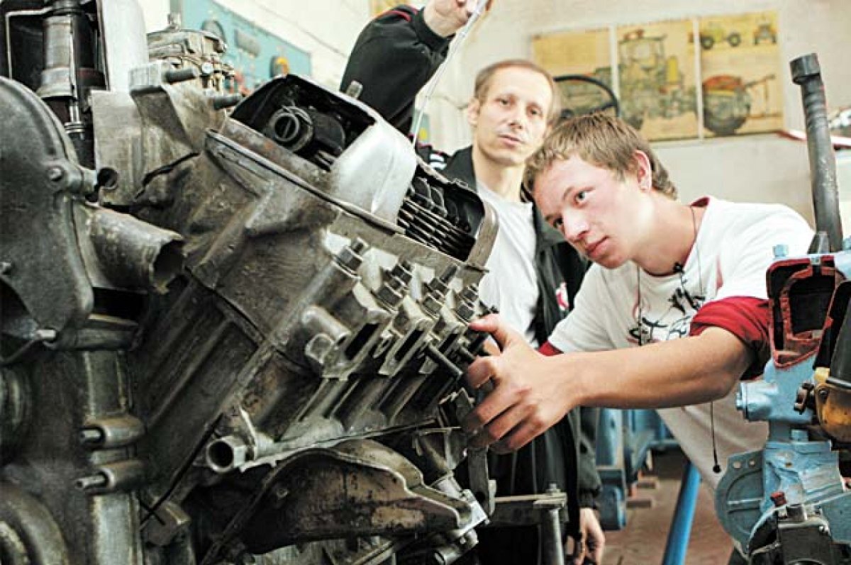    Регион пытается вернуть в республику студентов, которые сейчас учатся в столичных вузах.