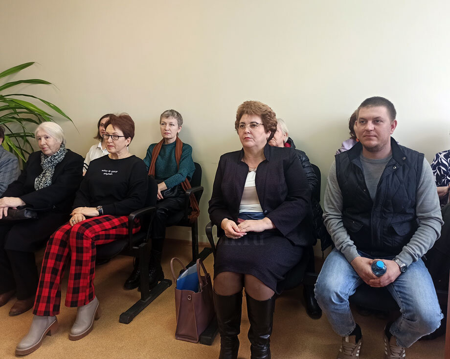 Инициативная группа орчан считает, что с Галиной Веренициной обошлись несправедливо. Фото автора