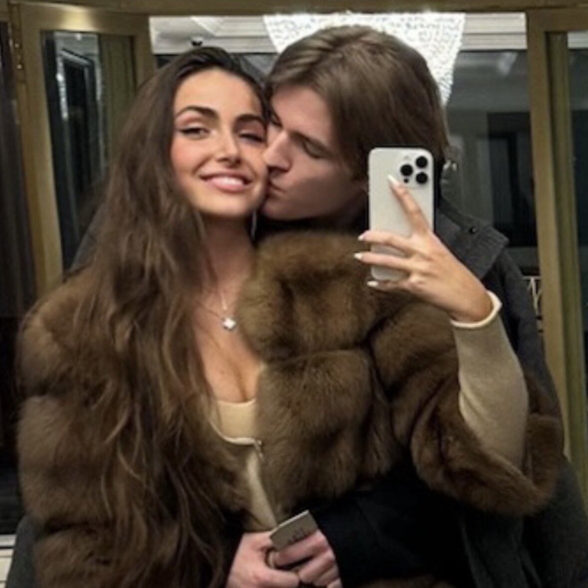 Запрещенная социальная сеть inst/tonyahoodyakova