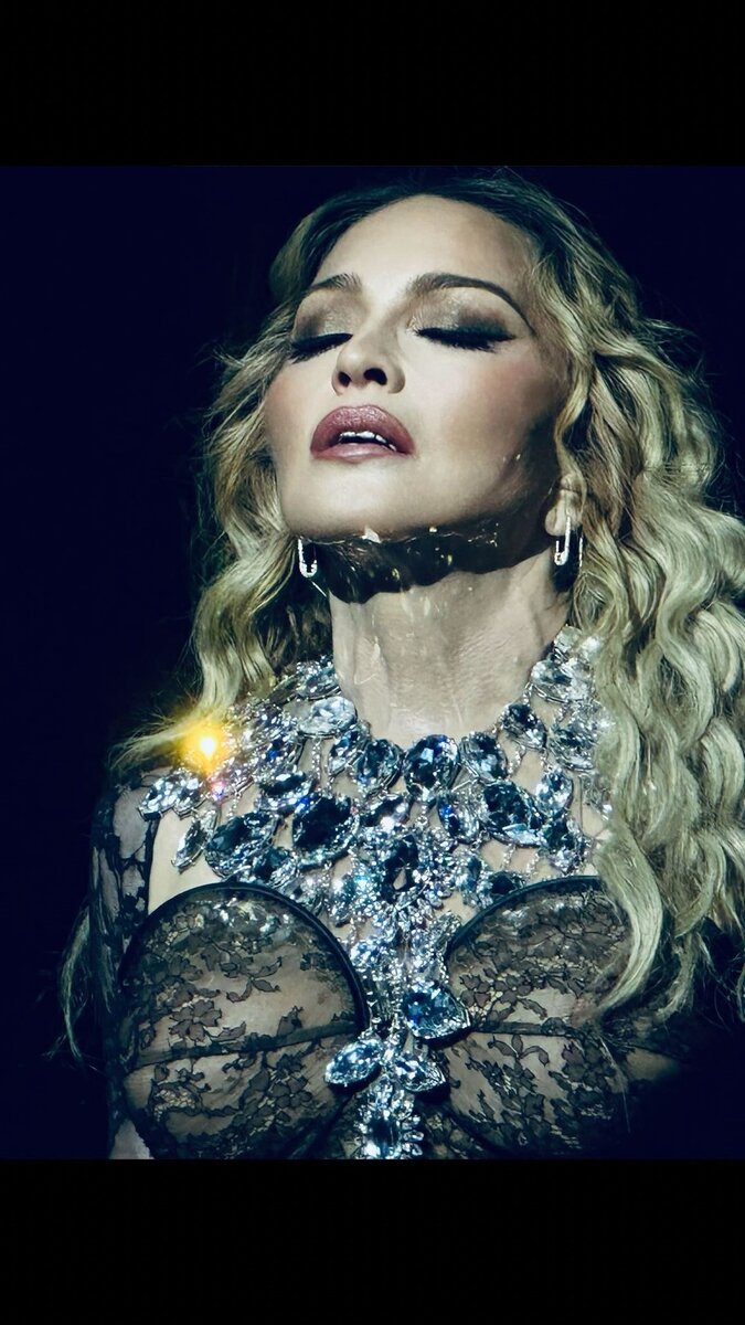 Фото: madonna  Мадонна