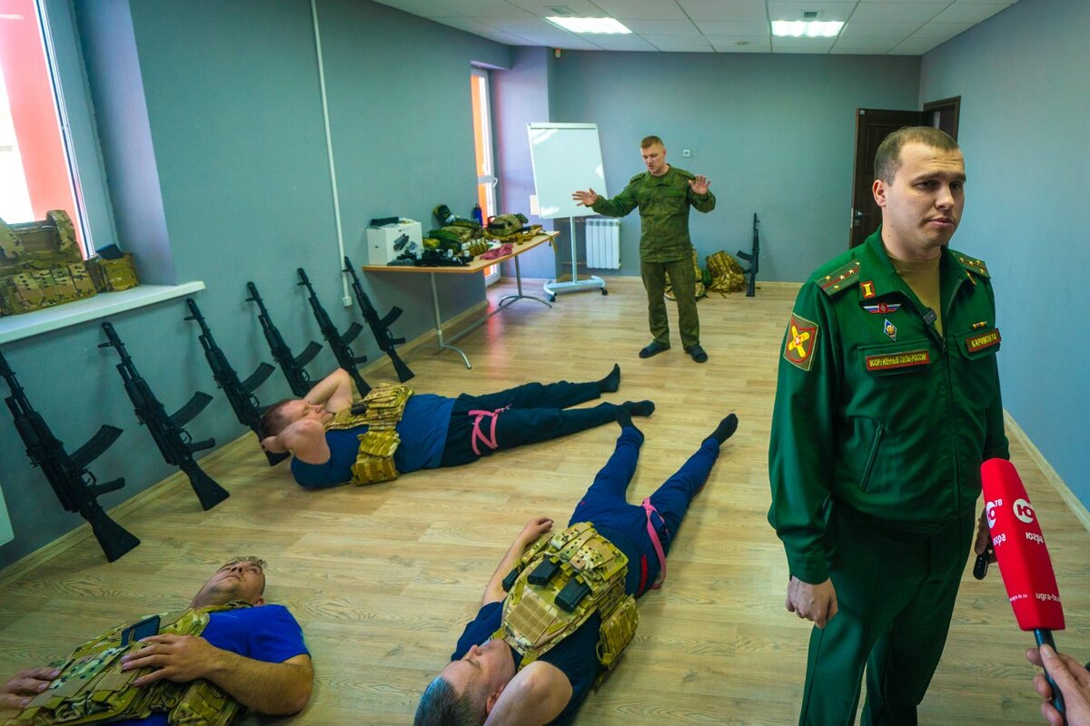    В Ханты-Мансийске организовали обучающие занятия для кандидатов на военную службу