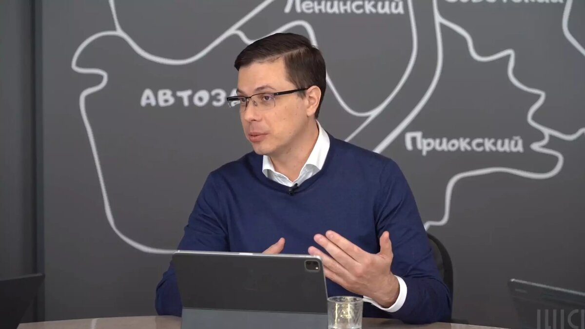     Глава Нижнего Новгорода Юрий Шалабаев рассказал о сложностях, с которыми сталкивается на посту мэра. Он признался, что работать приходится 24/7.