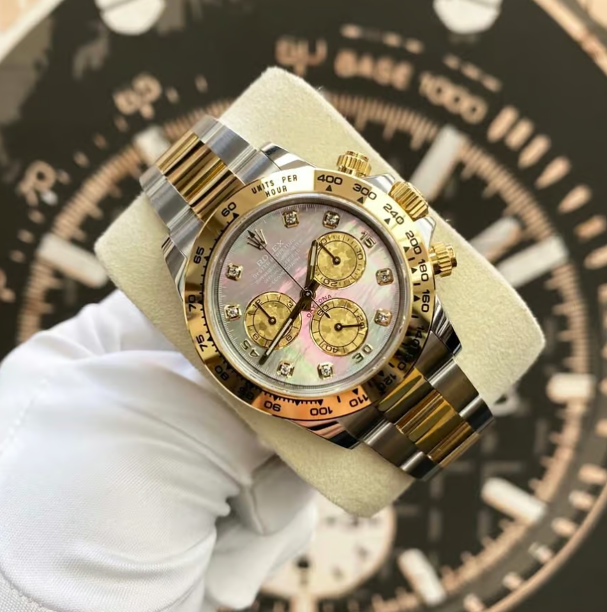 Классика Rolex - двухцветные Daytona с перламутровым циферблатом