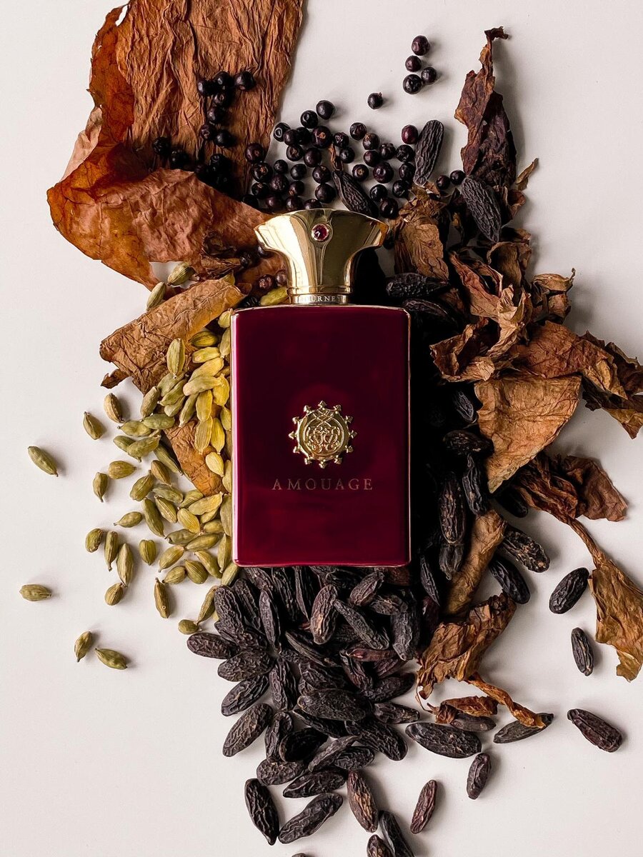 «Journey Man» от Amouage. Фото пользователя Fragrantica Famehooker.