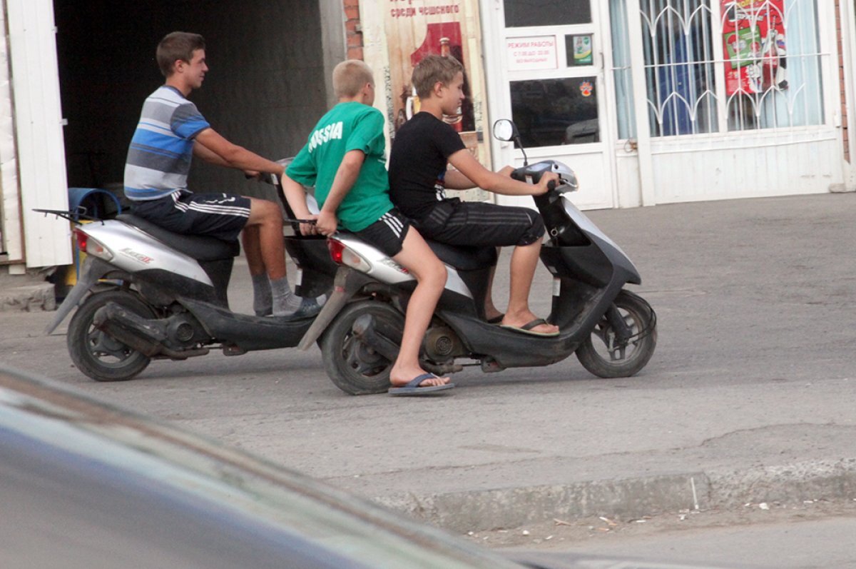    В Башкирии произошло уже 4 происшествия с подростками на мопедах