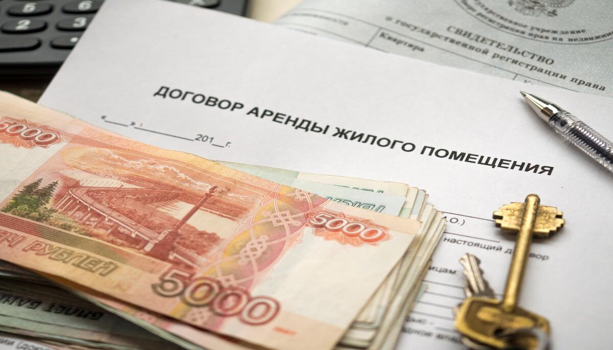 Семен Лиходеев / ТАСС📷Чиновник или другой госслужащий имеет право сдавать квартиру в аренду как физическое лицо, заключив при этом с арендатором договор найма жилья и уплачивая НДФЛ с полученных доходов