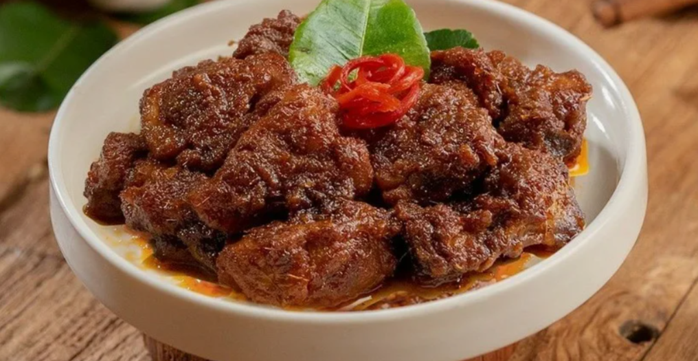 Ренданг. Rendang. Rendang блюдо. Говядина Ренданг. Ренданг Индонезия.