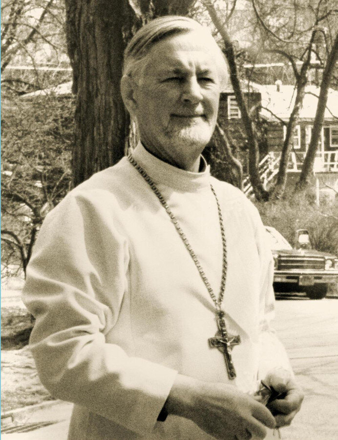 Протопресвитер Александр Шмеман (1921 - 1983) — священнослужитель Православной Церкви в Америке, доктор богословия, профессор, автор ряда работ по православному богословию и истории.