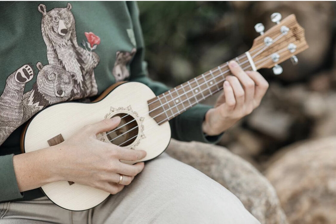 Укулеле - самое популярное хобби!