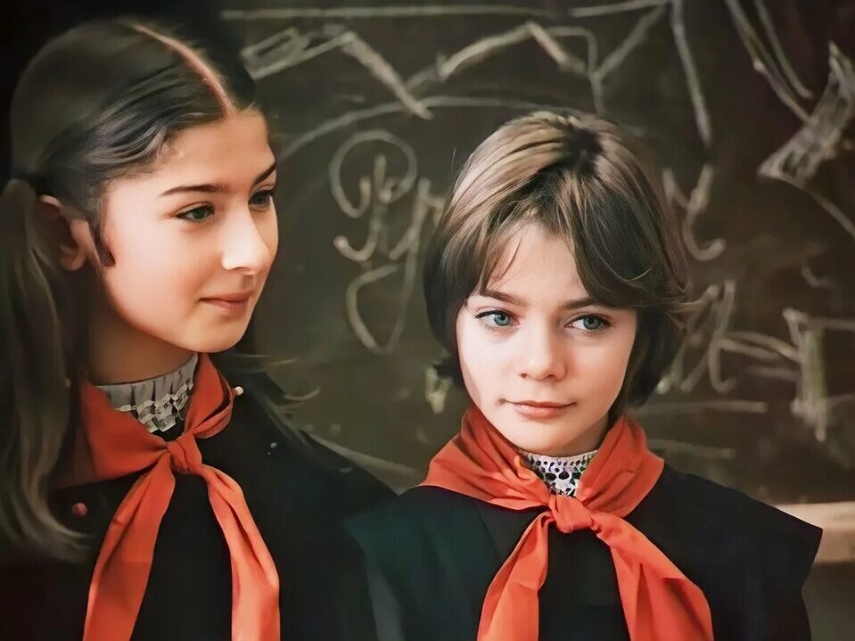 Кадр из фильма "Гостья из будущего". Картинка иллюстративная из открытых источников сети Интернет.