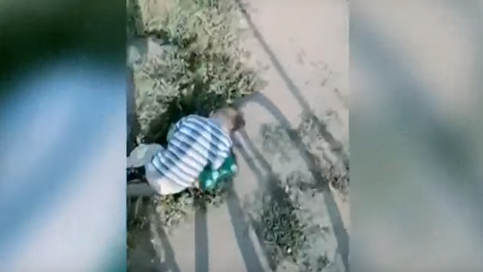 Фото: скрин видео велосипедиста, нашедшего ребёнка/соцсети.