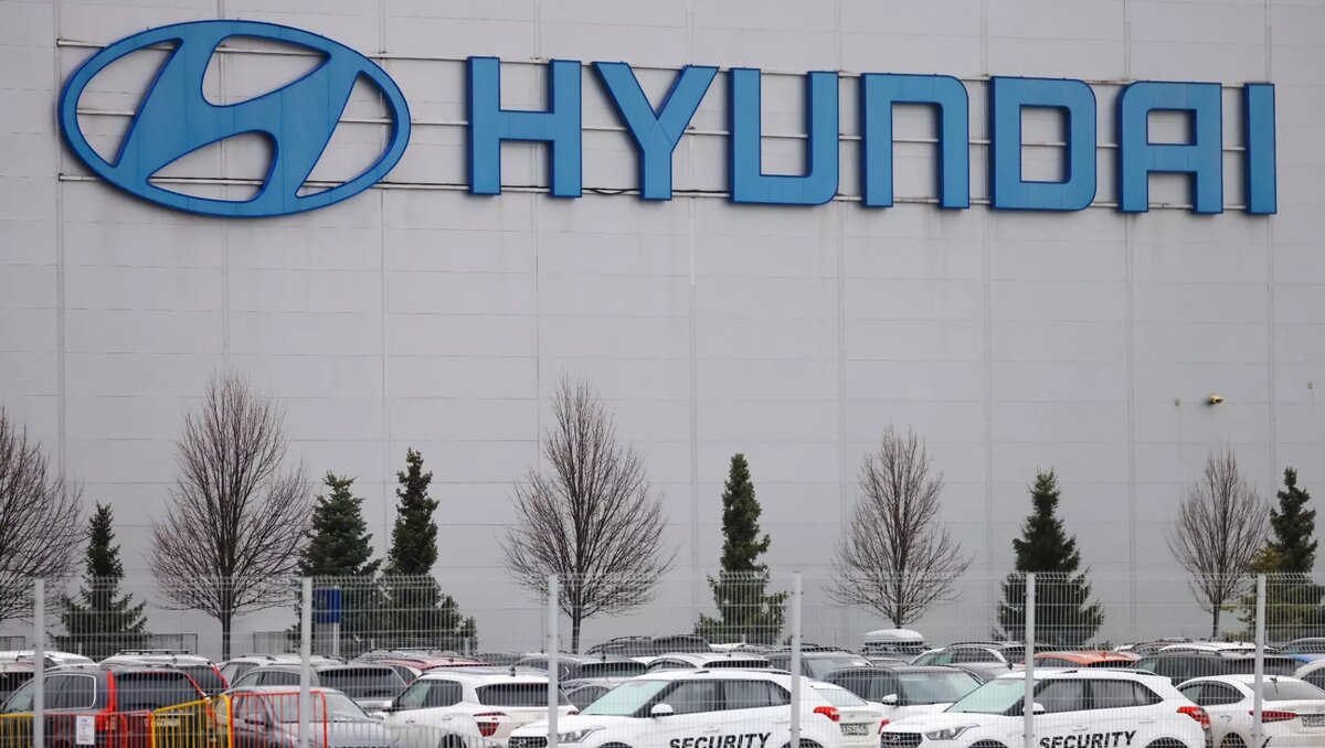     Solaris опубликовал официальный прайс-лист на свои автомобили — бывшие Hyundai Solaris, Hyundai Creta и Kia Rio. Цены удивили! Разбираемся, с какими моделями придётся конкурировать «Солярису». Могут ли китайцы предложить более выгодные условия?