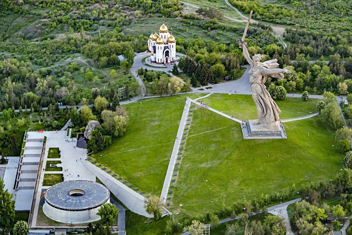 Мемориальный комплекс "Мамаев Курган"