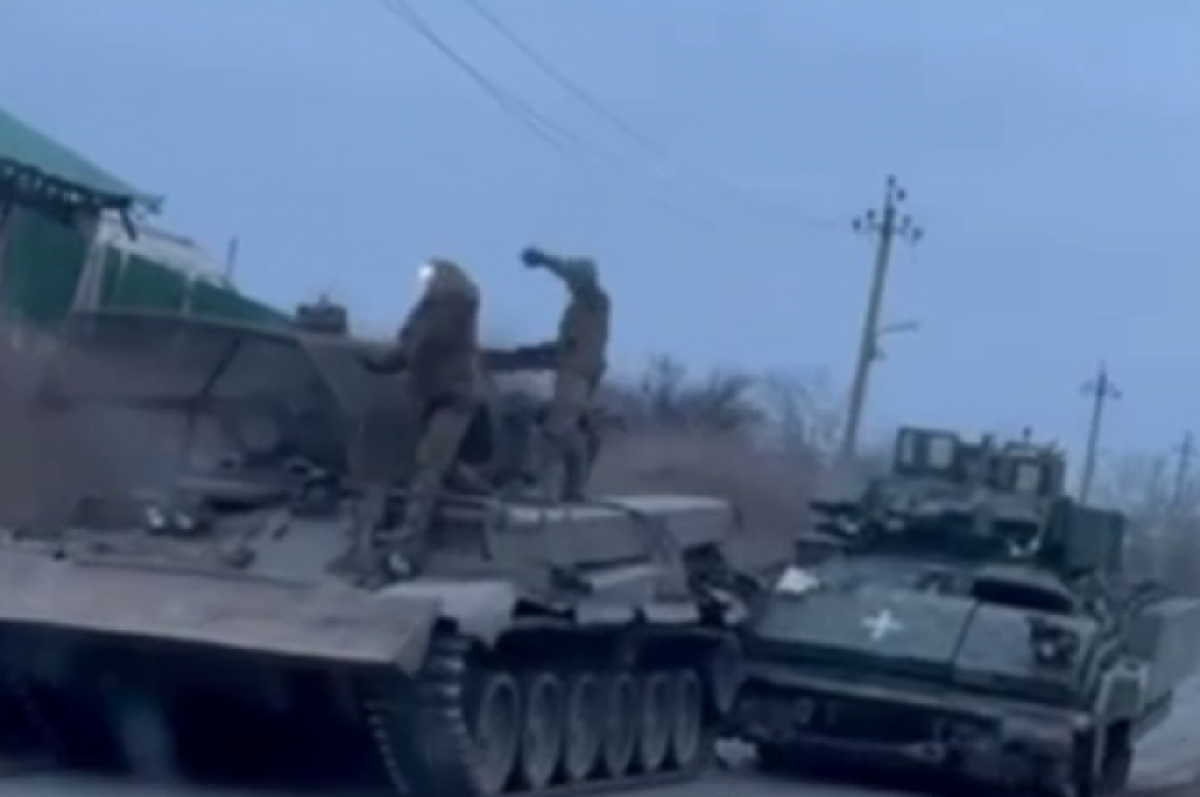    Военные ВС РФ захватили БМП Bradley ВСУ в районе Авдеевки