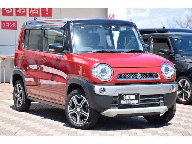 Фото внешности и салона, листайте.