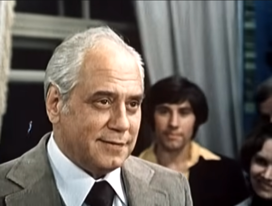 Игорь Горбачёв в роли Александра Петровича Кочнева в фильме "Старые долги" (1980 г.)