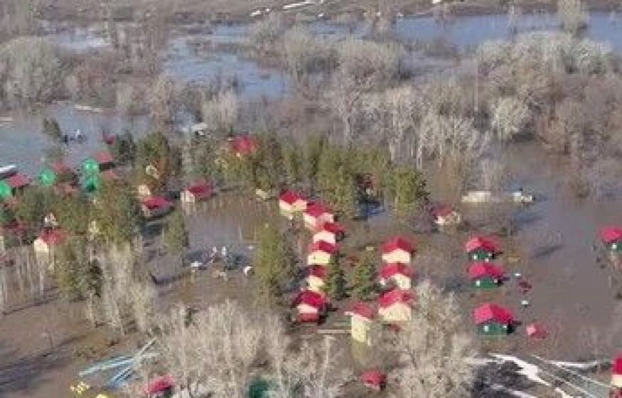    «Эвакуироваться нужно как можно быстрее!»: Орск сильно затопило, Оренбург на очереди