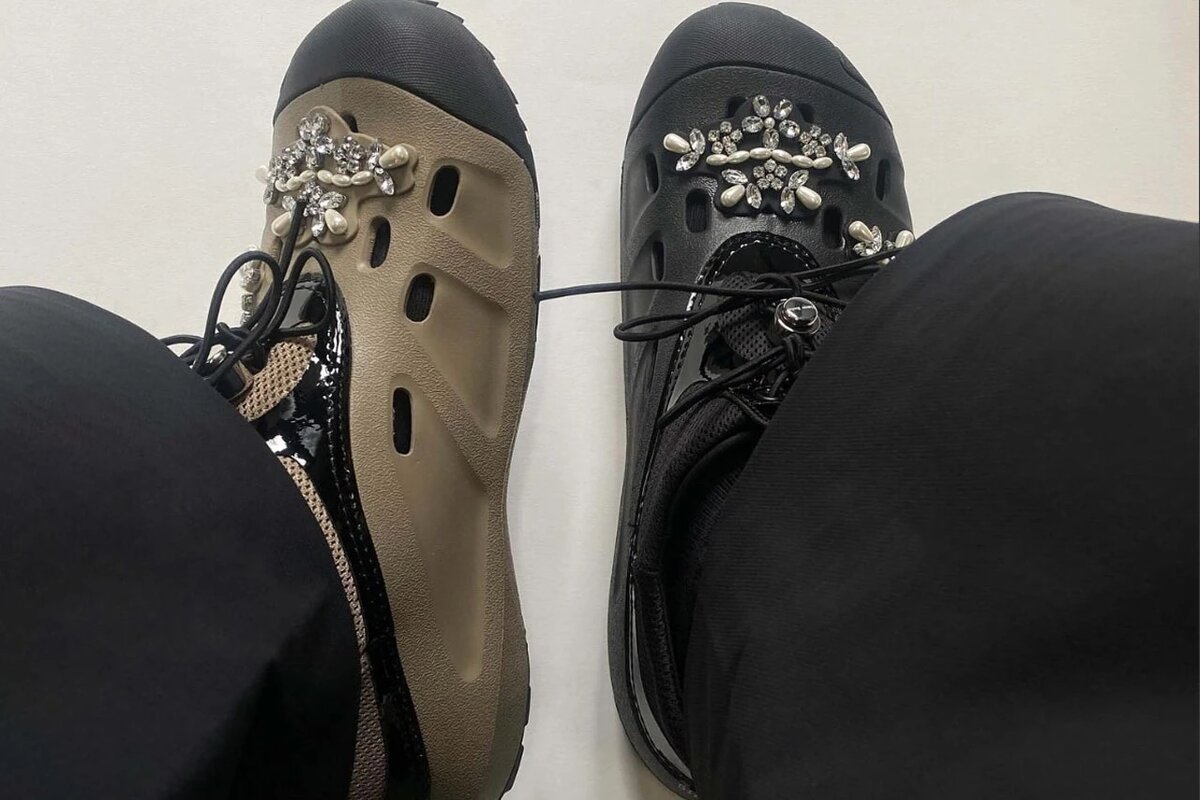    Simone Rocha и Crocs работают над новой коллаборацией (фото 3)
