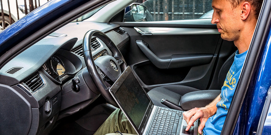 Как узнать реальный пробег автомобиля с помощью обычного ноутбука?