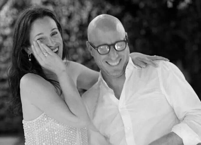    Звезда "Сумерек" Элизабет Ризер тайно вышла замуж — кто ее избранник