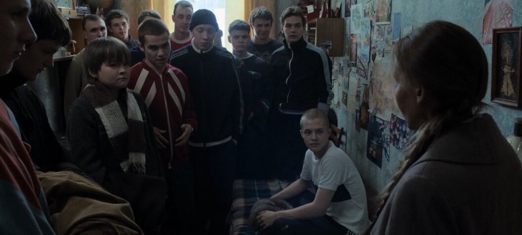 содержание 3 и 4 серий сериала "Слово пацана. Кровь на асфальте" 