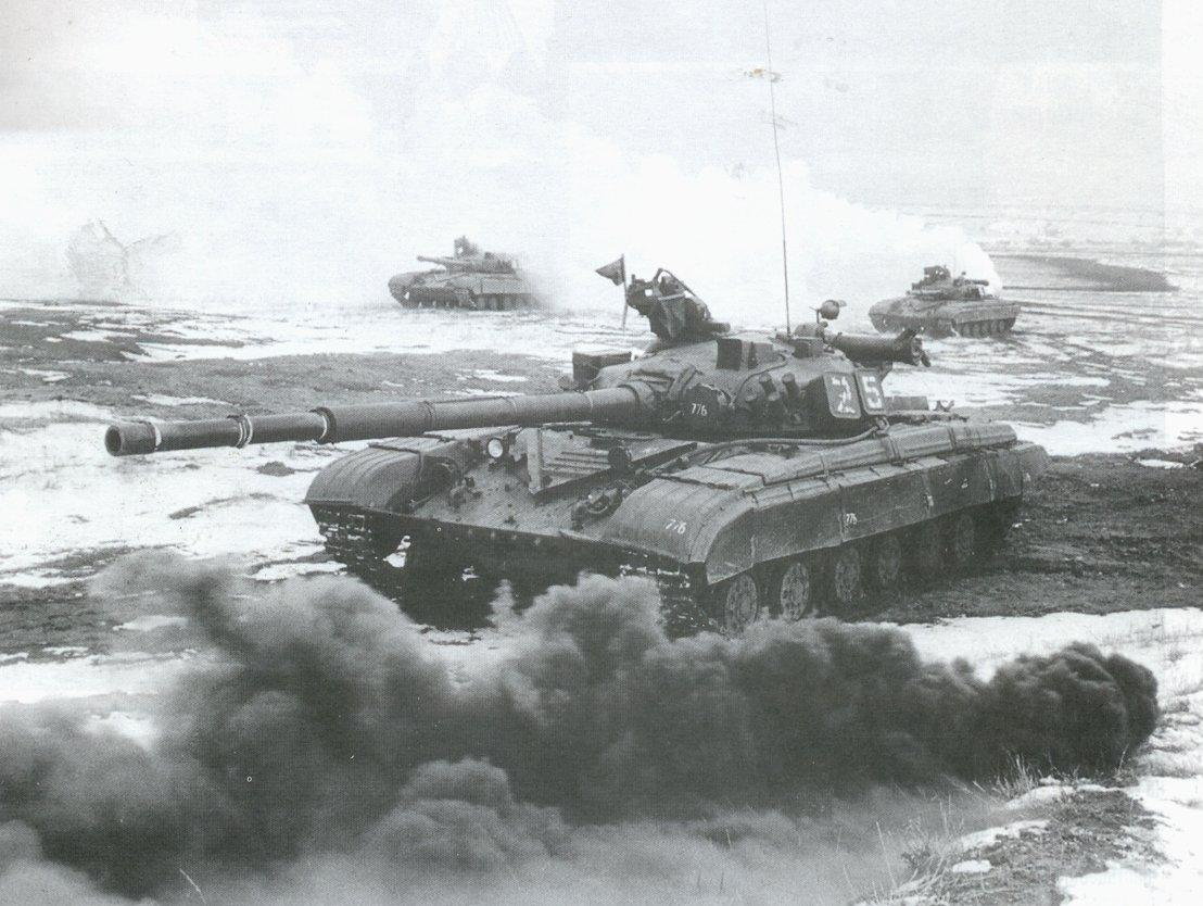 Т-64 на тактических учениях
