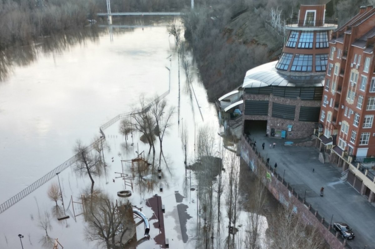    «Нет времени на уговоры»: оренбуржцам пригрозили принудительной эвакуацией