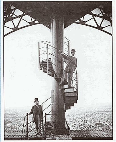 Гюстав Эйфель на Эйфелевой башне, 1890 год. Источник изображения wikimedia commons.