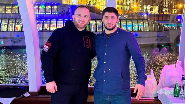    Абдулрашид Садулаев (справа) и Кайл Снайдер (слева). Соцсети