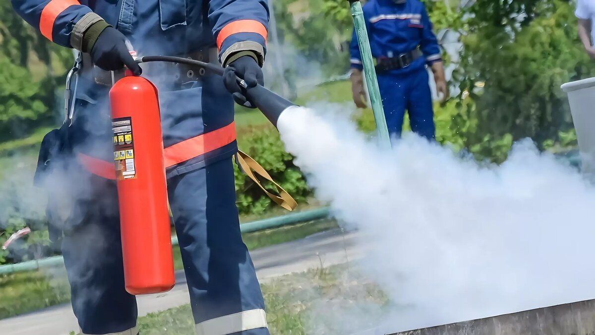 Все в дыму! Мощный пожар вспыхнул в Нижнем Новгороде | newsnn.ru | Дзен