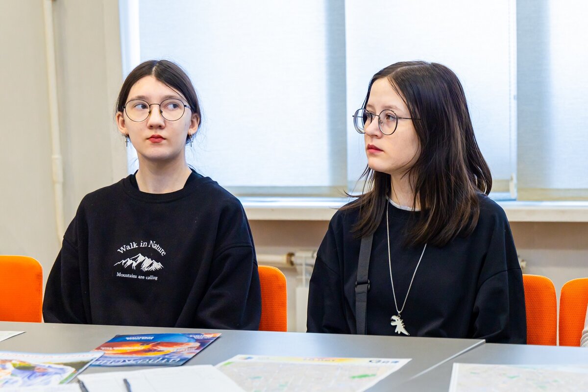 Фото со встречи волонтеров