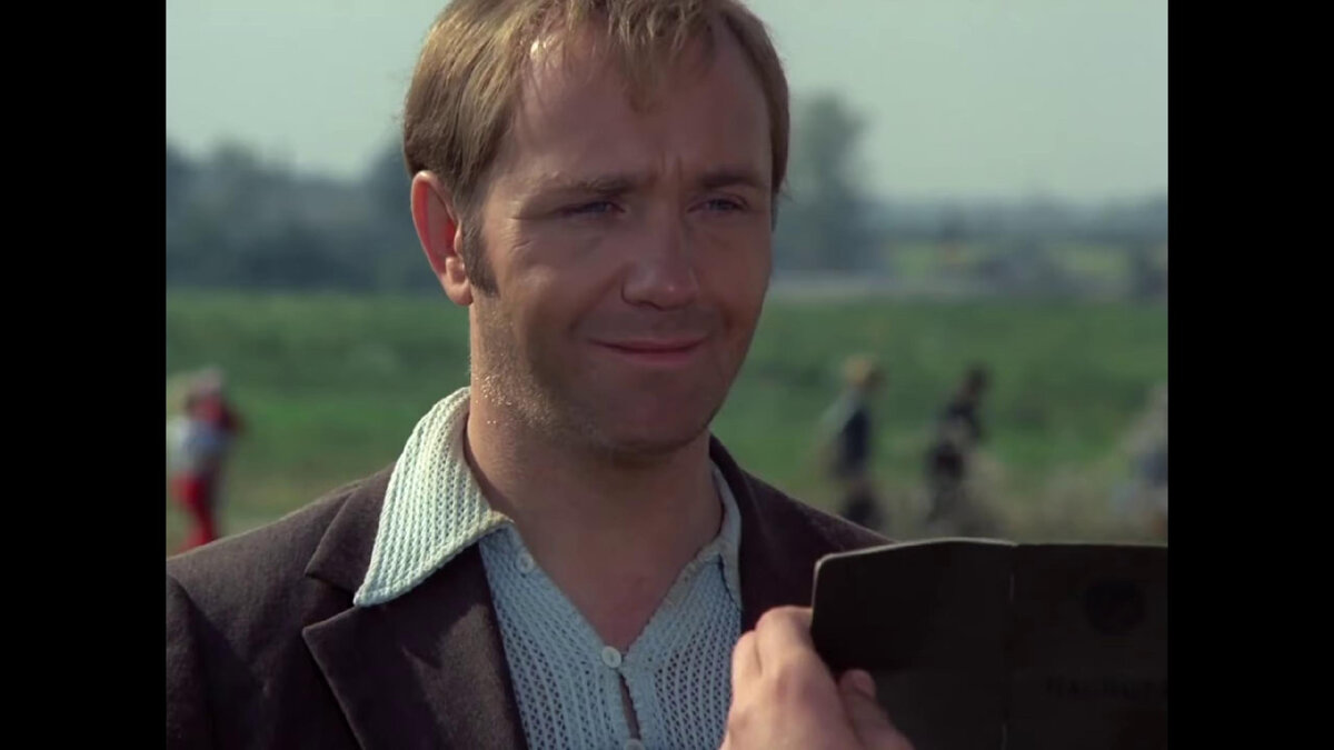 "И улыбка - лишь ссадина ниже носа"(с) Трагикомическая фигура Афанасия. Фото: Дзен