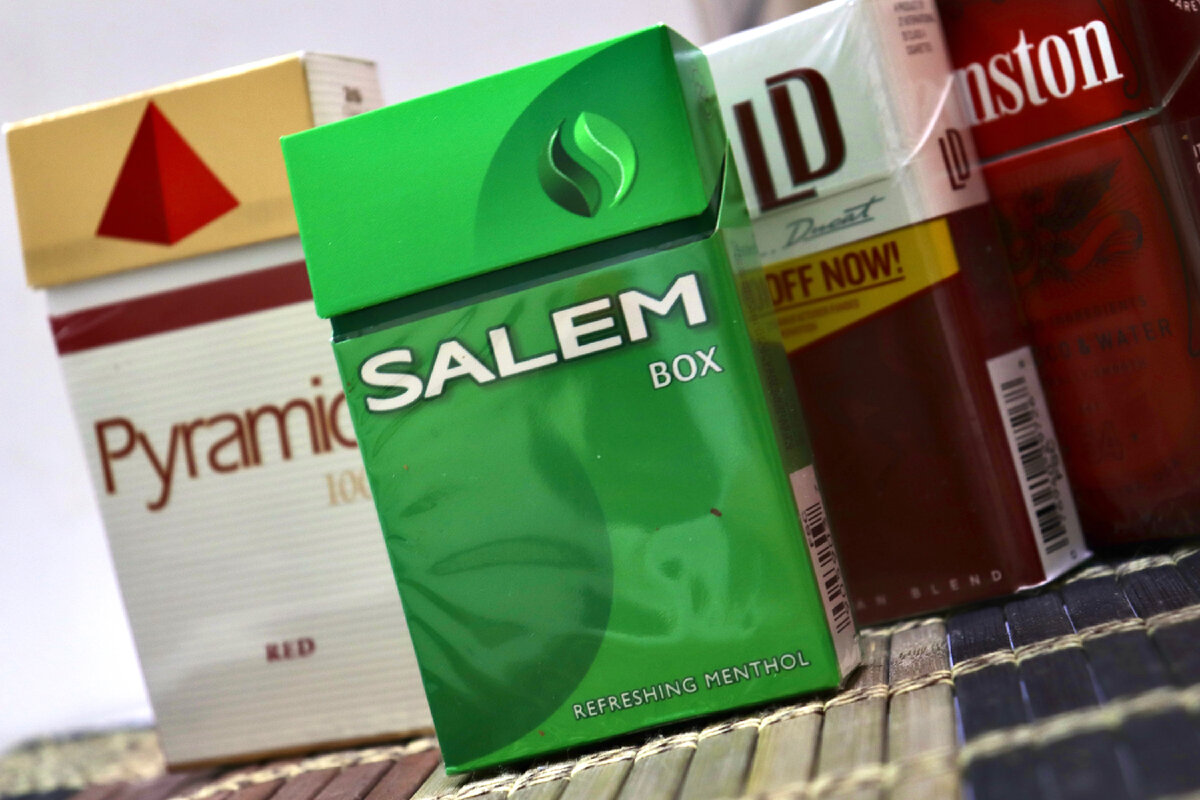 Сегодня мы продолжим знакомиться с современными сигаретами Америки и коснемся известнейшей марки под названием Salem.