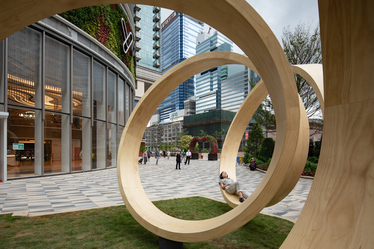 Object: Time Loop | Designer: Paul Cocksedge | Project: Yue Man Square | Developer: Sino Group | Photo: Kris Provoost | Geo: Hong Kong, CH