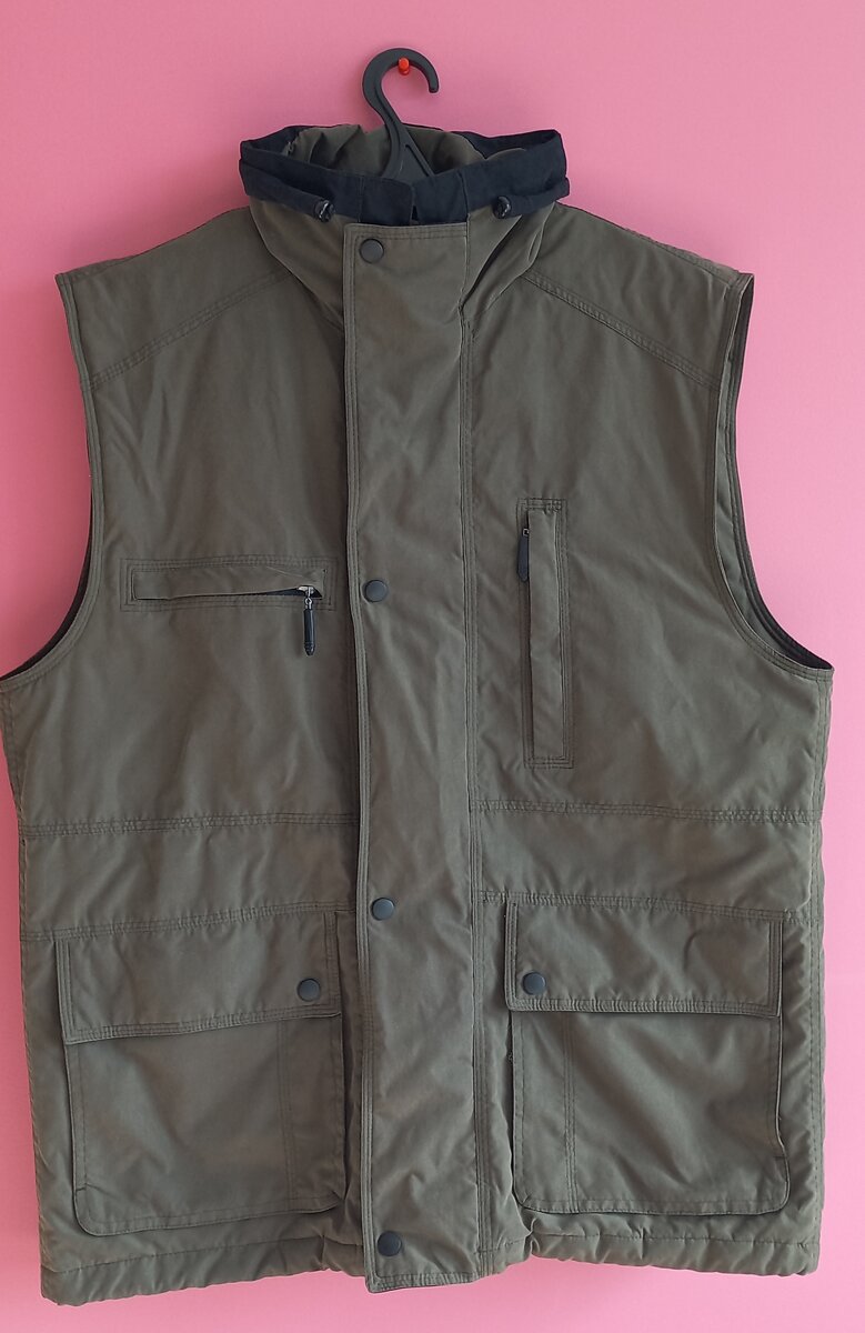 Вот такую жилетку я продавала