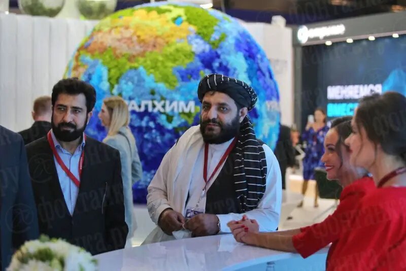Наш Realpolitiks Немного о предстоящем событии. В мае 2024 года в Казани откроется экономический форум «Россия – Исламский мир: KazanForum».-3
