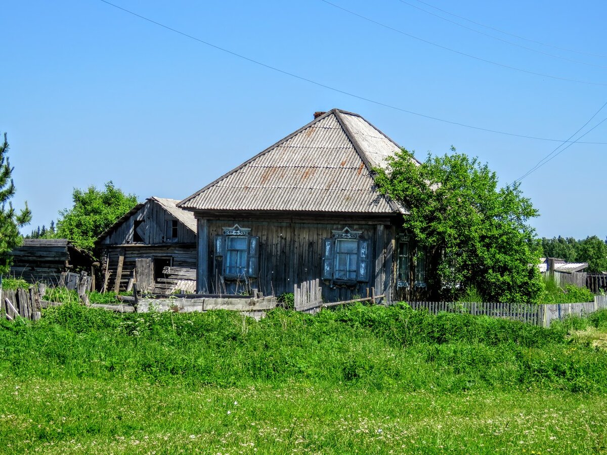 д. Фёдоровка - улица, клуб, колодец и пустые домишки - ч 4 | Екатерина про  Кемерово | Дзен