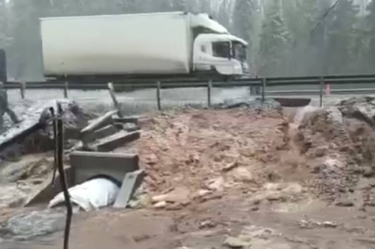    Вода в реке Линда в Нижегородской области пошла на спад